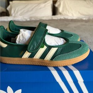 Adidas Samba Jane W Green Sneakers